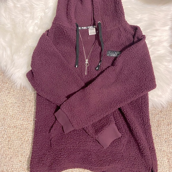 PINK sweatshirt Size S - Picture 1 of 2